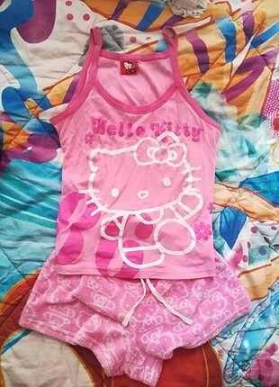 Hello Kitty Pijama Takımı