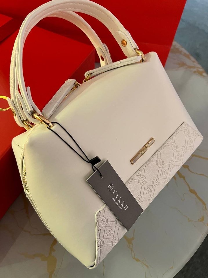 Klasik Beyaz Deri Kadın Çanta - Görsel 3