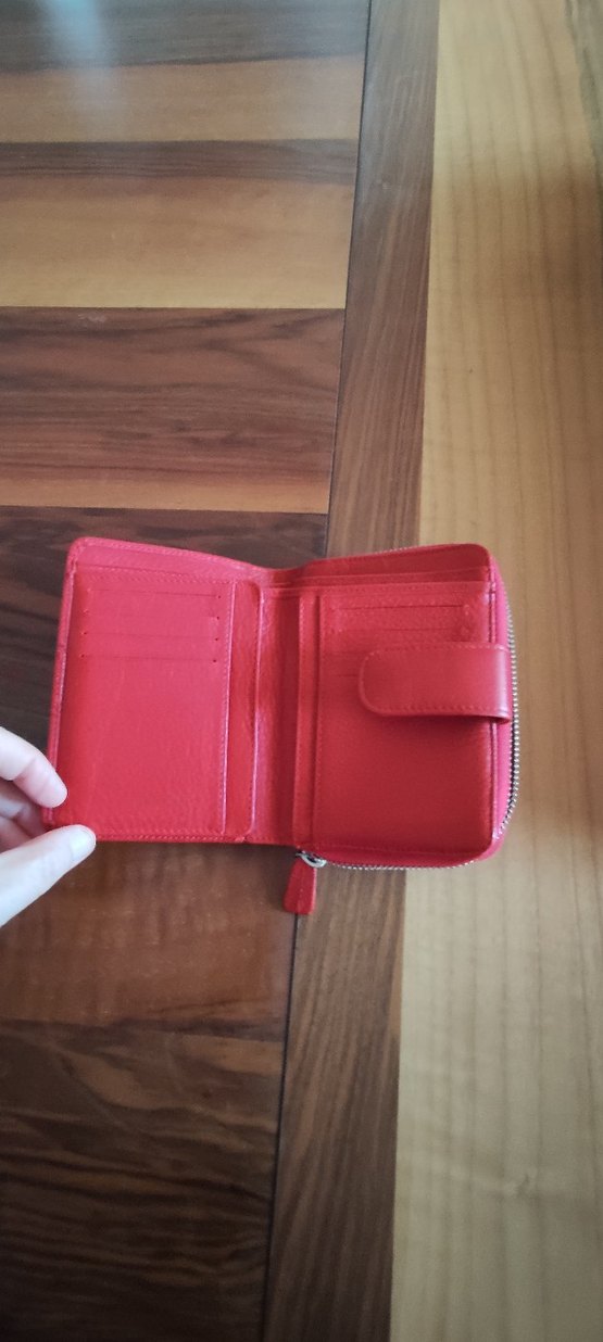 Deri- iş marka deri cüzdan kırmızı renkte - Görsel 4