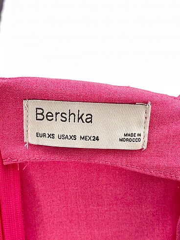 xs Beden pembe Renk Bershka Düz Kesim %70 İndirimli.