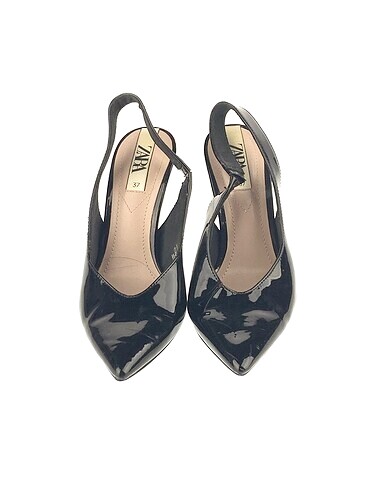 37 Beden Zara Stiletto %70 İndirimli.