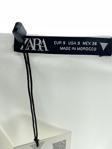 s Beden beyaz Renk Zara Uzun Elbise %70 İndirimli.