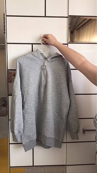 Gri uzun sweatshirt