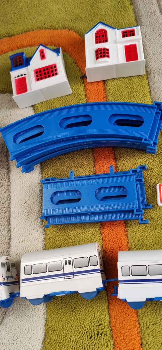 Renkli Hızlı Tren Oyuncak Seti - Görsel 2