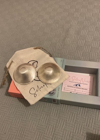 Gri Baskılı Emzirme Göğüs gümüş kapak - Görsel 2