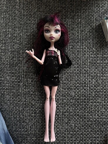 Draculaura monster high