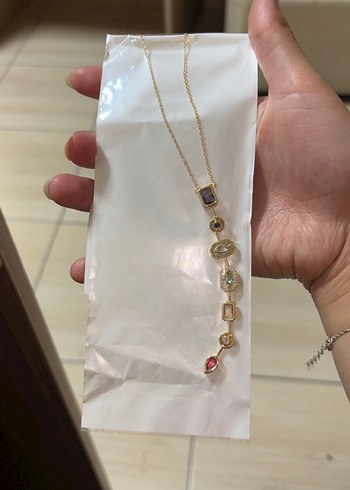 Beden çeşitli Renk Uzun Zincir Detaylı Çok Renkli Bohem Kolye