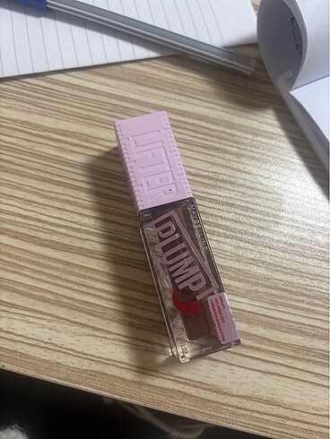 Maybelline plump