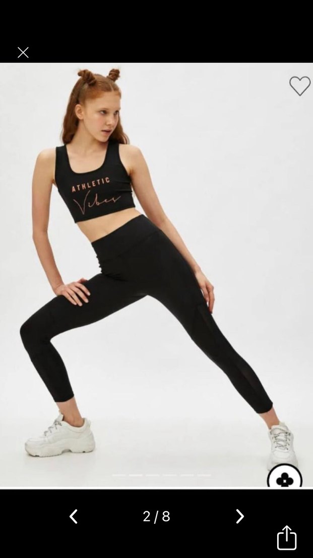 Siyah V Yaka Atletik Crop Top - Görsel 2