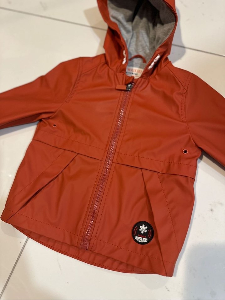 Kapüşonlu çocuk yağmurluk - Görsel 2