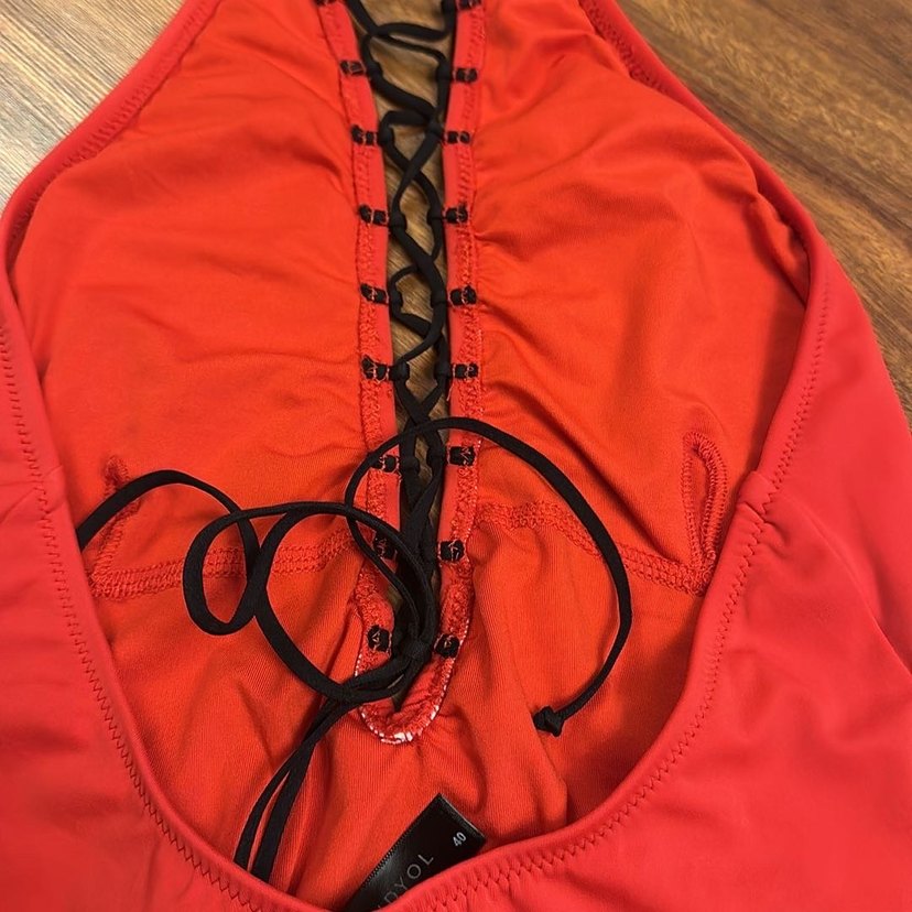 Kırmızı Kadın Uzun Mayo - Görsel 4