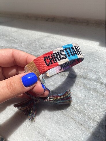 Beden christian dior bileklik