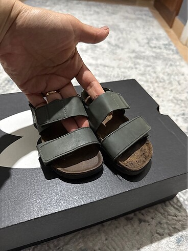 Zara Zara bebek sandalet