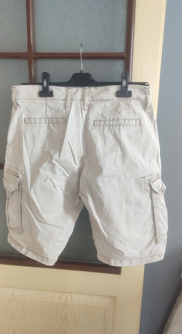 Krem renkte Kemerli Erkek Rahat Şort - Görsel 3