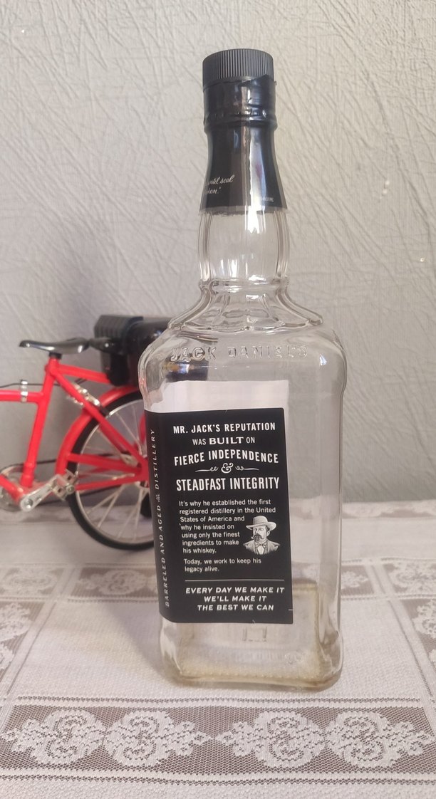 Jack Daniel's Tennessee Whiskey Şişesi - Görsel 2