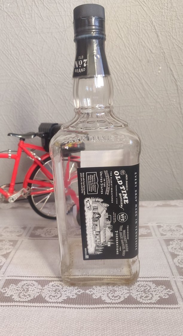 Jack Daniel's Tennessee Whiskey Şişesi - Görsel 3