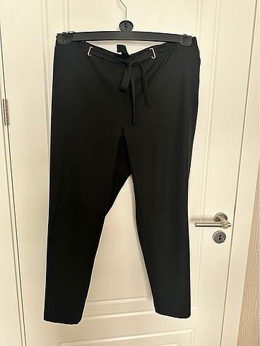 Beli lastikli rahat kalıp kumaş pantalon