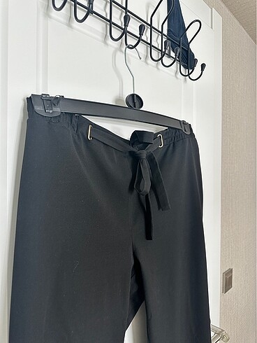 48 Beden Beli lastikli rahat kalıp kumaş pantalon