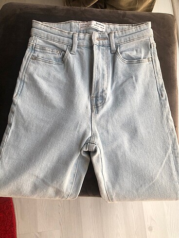 Stradivarius Buz Mavisi Jean 34 Beden
