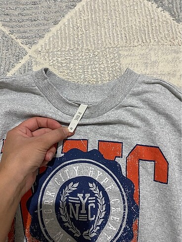 xs Beden DeFacto sweatshirt