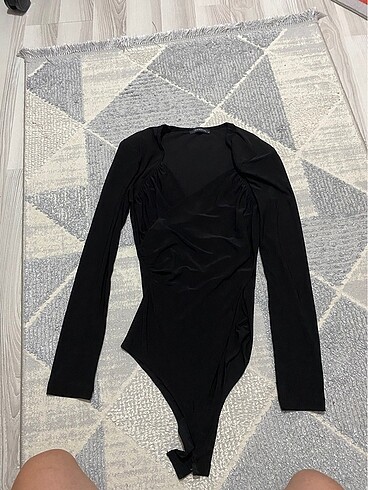 Trendyolmilla çıtçıtlı body bluz