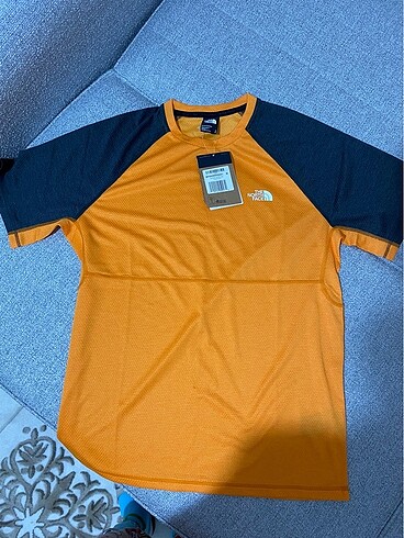 m Beden turuncu Renk The north face forma