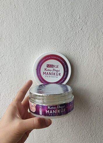 Kolay manikür
