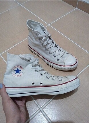 Beyaz uzun converse