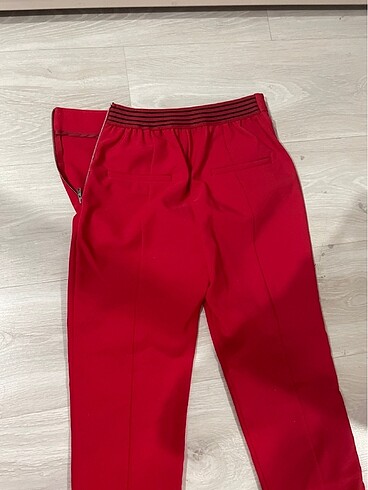 36 Beden kırmızı Renk Pantolon