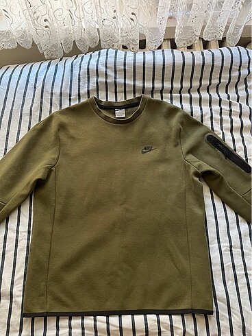 Nike Tech Fleece Sweatshirt