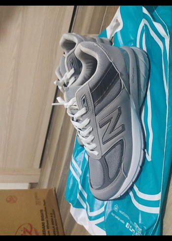 orijinal değil Gri Spor ve Koşu Ayakkabısı - Görsel 3