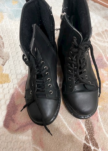 Siyah Deri Tokalı Biker Bot - Görsel 3