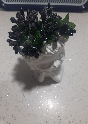 Beyaz Yüz Figürlü Saksı - Görsel 2