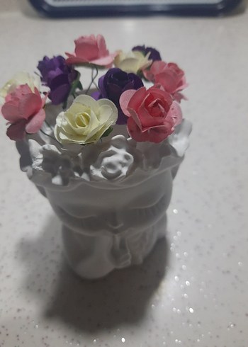 Pastel Renkli Çiçekli Beyaz Figürin - Görsel 2