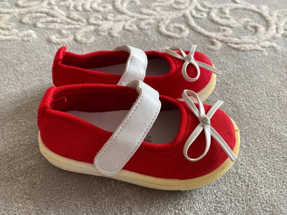 Kız Çocuk Kırmızı Cırt Cırtlı Babet - Görsel 2