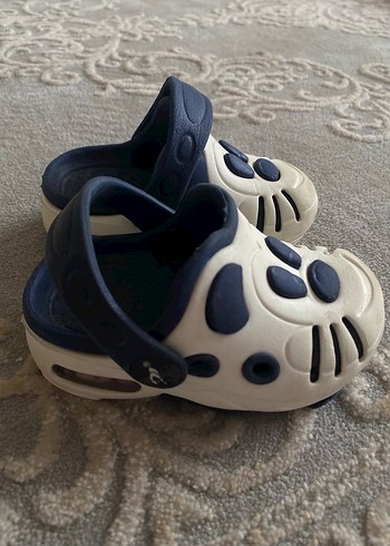 Erkek Çocuk Beyaz Kaydırmaz Terlik - Görsel 2