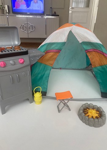 Yeşil Kamp Çadırı ve Mangal Oyuncak Seti