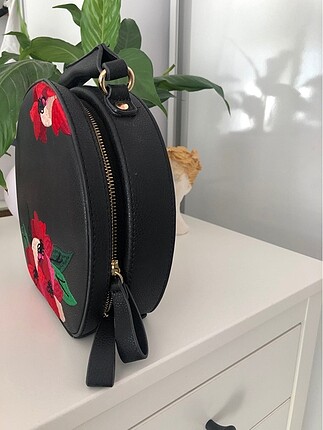 Beden Zara siyah çanta
