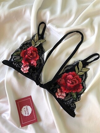 Dantelli Bralet