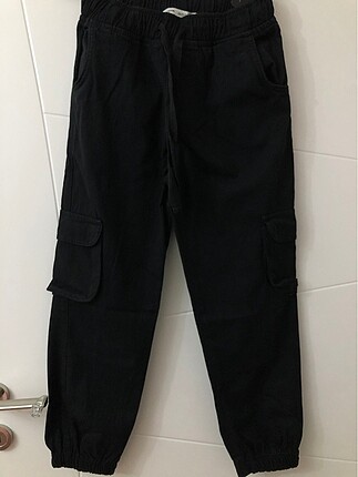 Siyah kargo pantalon