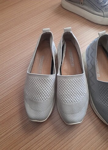 40 numara krem rengi sneakers