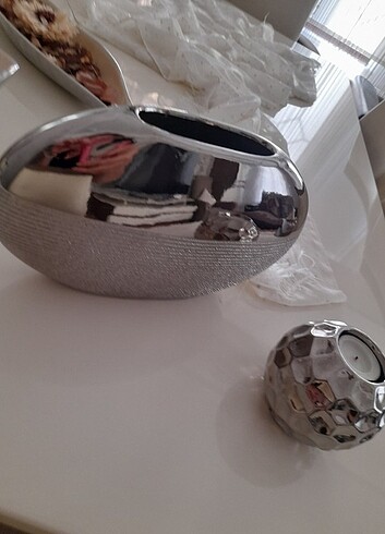  Beden Decoratif VAZo ve mumluk