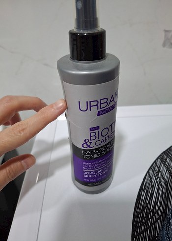 Biotin & Kafein İçeren Saç ve Saç Derisi Sprey Toniği - Görsel 2