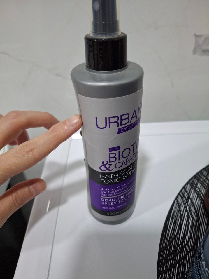 Biotin & Kafein İçeren Saç ve Saç Derisi Sprey Toniği - Görsel 2