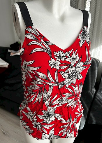 Kırmızı Çiçek Desenli askılı - Görsel 4