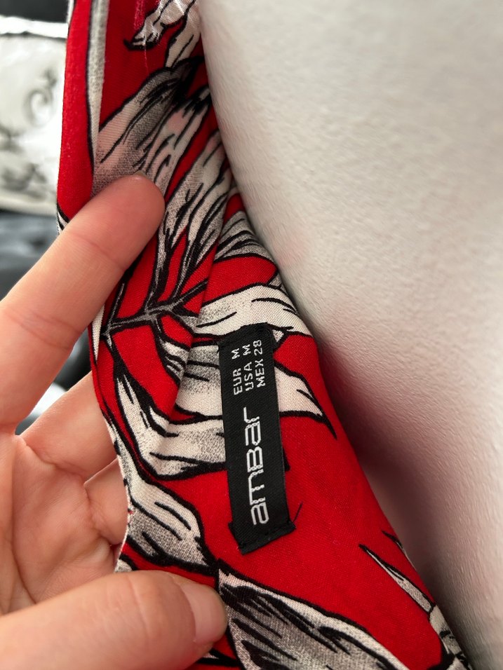 Kırmızı Çiçek Desenli askılı - Görsel 5