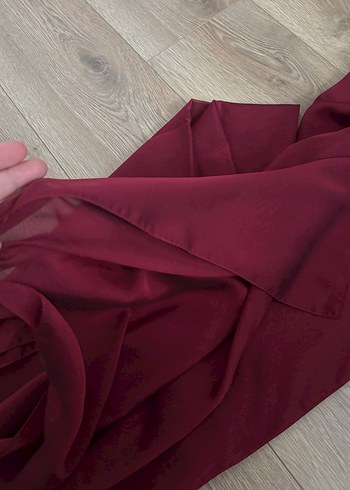 40 Beden Bordo Uzun Kollu İşlemeli Abiye Elbise
