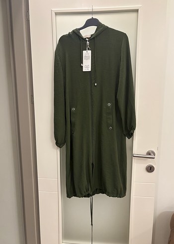 Kadın Haki Uzun Düğmeli Oversize Kaban