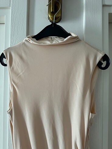 xs Beden ten rengi Renk Zara Uzun Drapeli Elbise #yeni