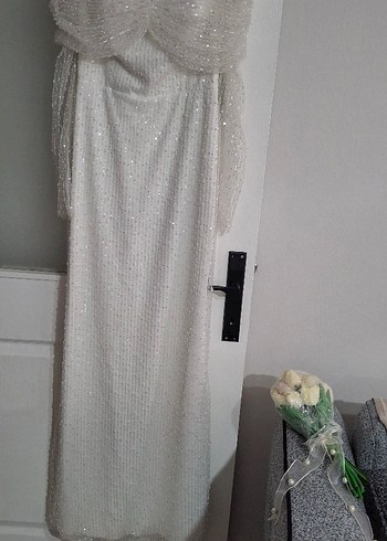 Uzun Kollu Straplez Beyaz Düğün Elbisesi - Görsel 4